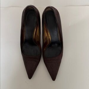 Prada Vintage Teak Antic Flower Embroidery  Women's Brown Heels